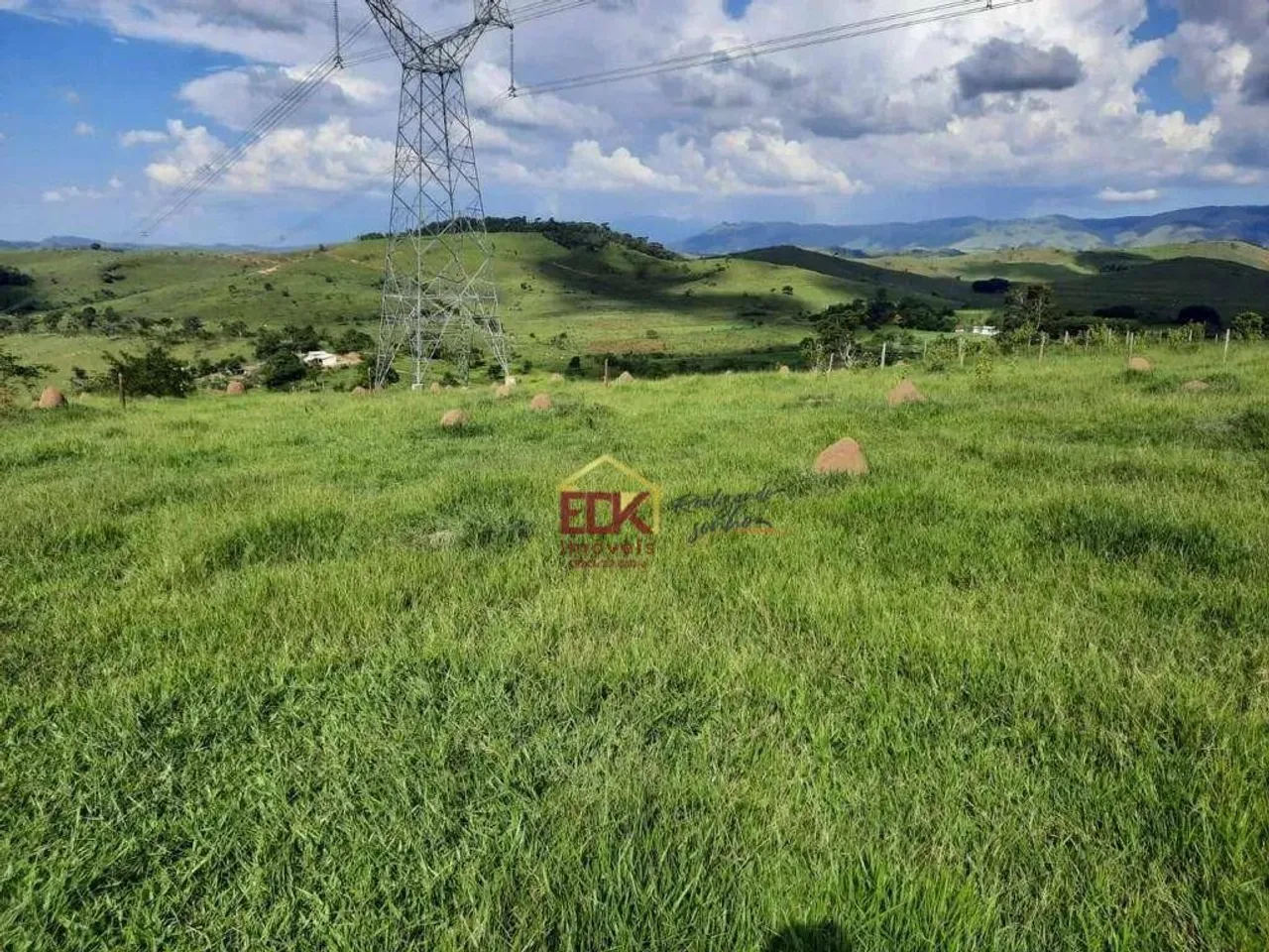 Terreno à venda, 2800 m² por R$ 191.000 - Zona Rural - Canas/SP