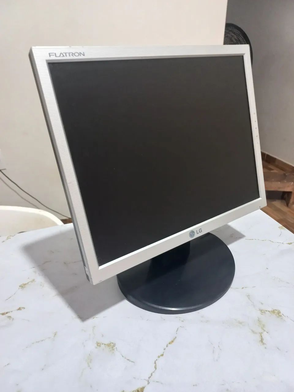 Monitor LG Flatron 