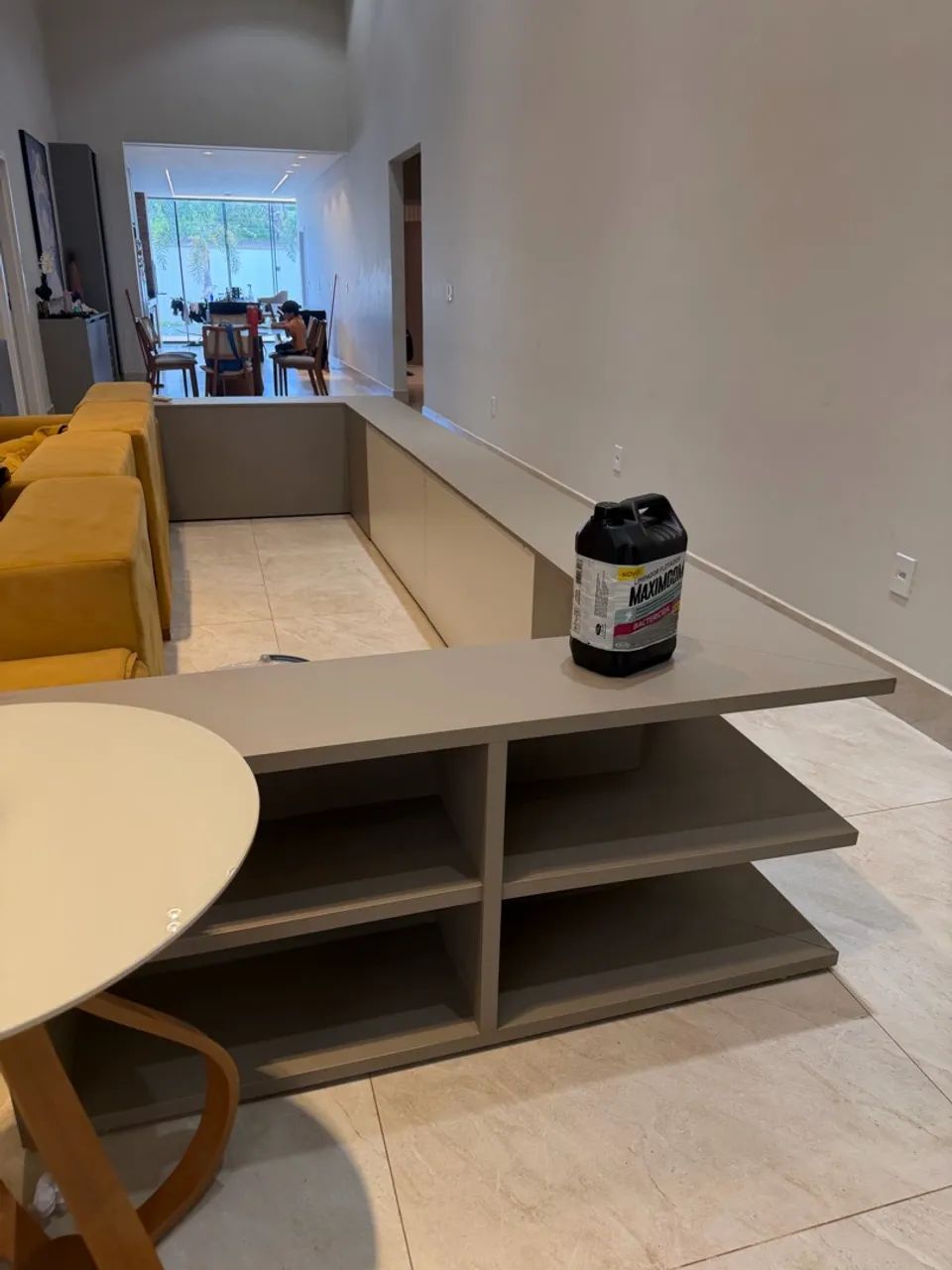 Sofa Mostarda 4 lugares c móvel  - Foto 4