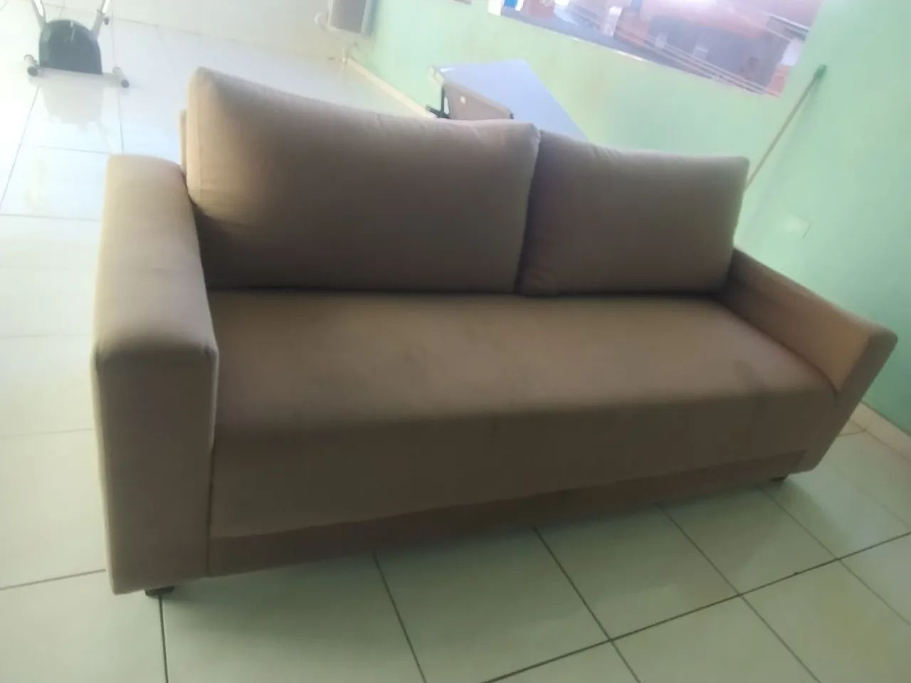 Vende-se sofá