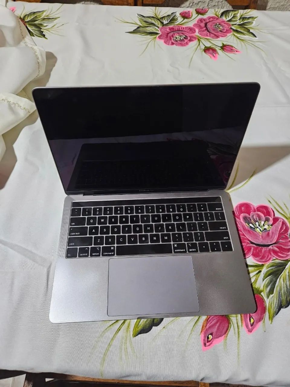 MacBook Pro 13? (2019) ? Intel Core i5, 8 GB RAM, SSD 128 GB