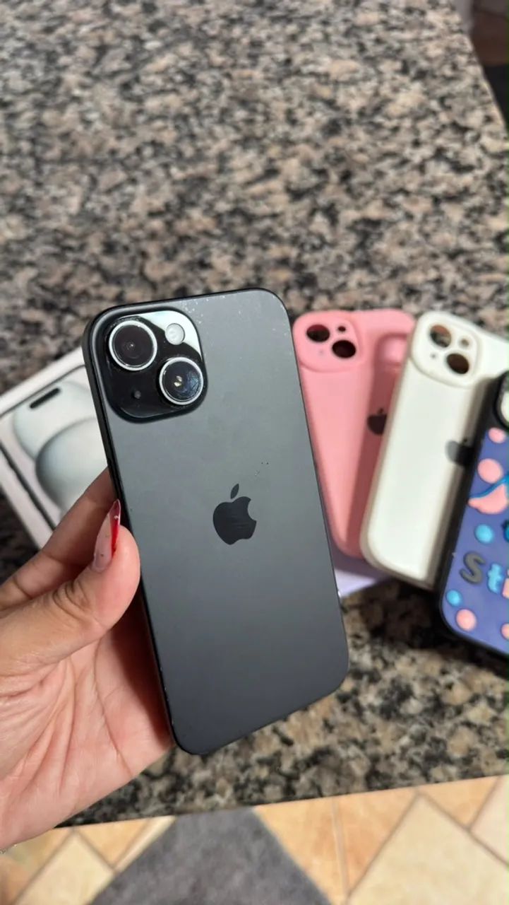 iPhone 15 128G - Foto 2