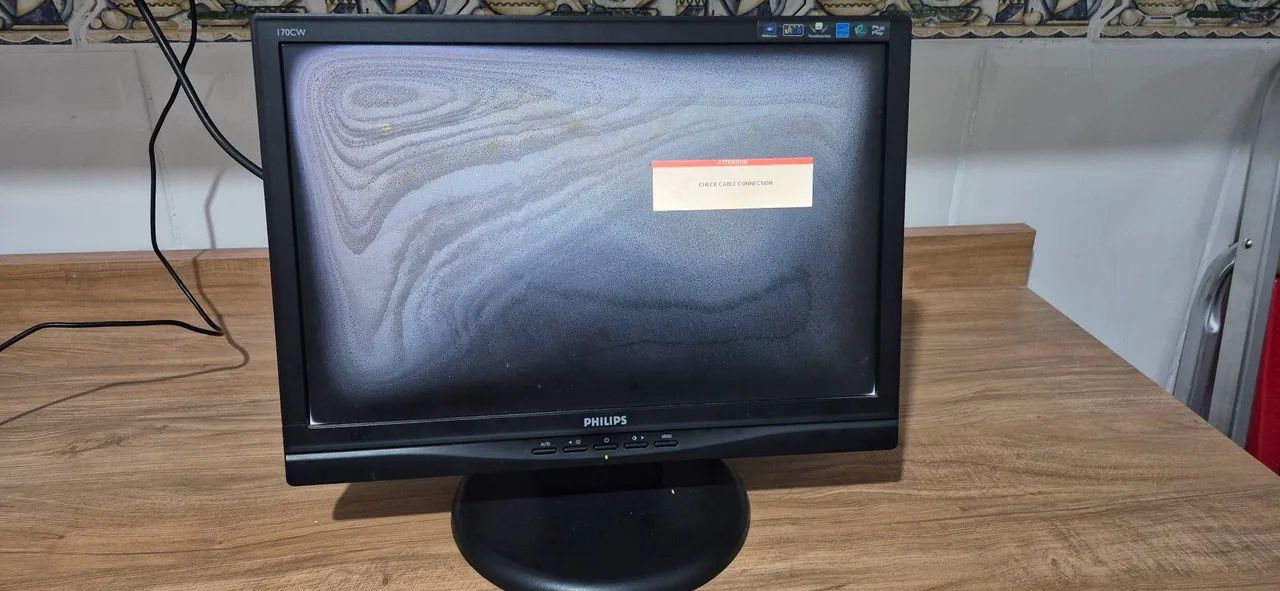 Monitor Philips 17 Polegadas Funcionando Com Avaria na Tela R$30,00 Reais  - Foto 2