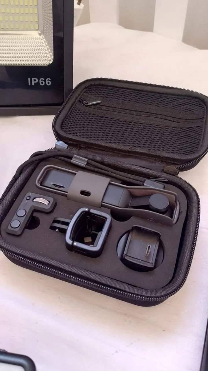 Osmo Pocket com muitos acessórios - Foto 4
