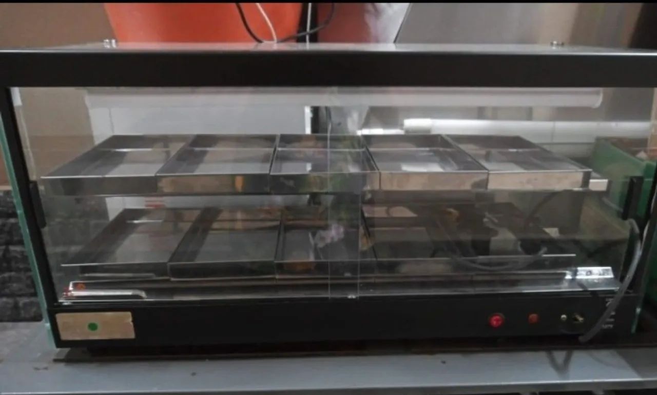 Estuda de salgados quadrada