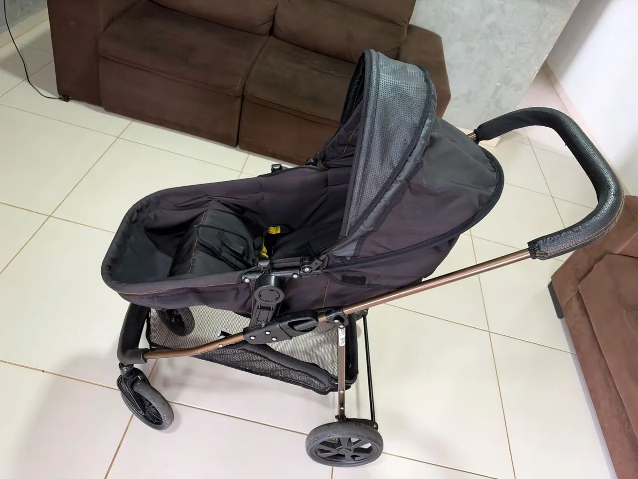 carrinho e bebê conforto Moisés - Foto 2