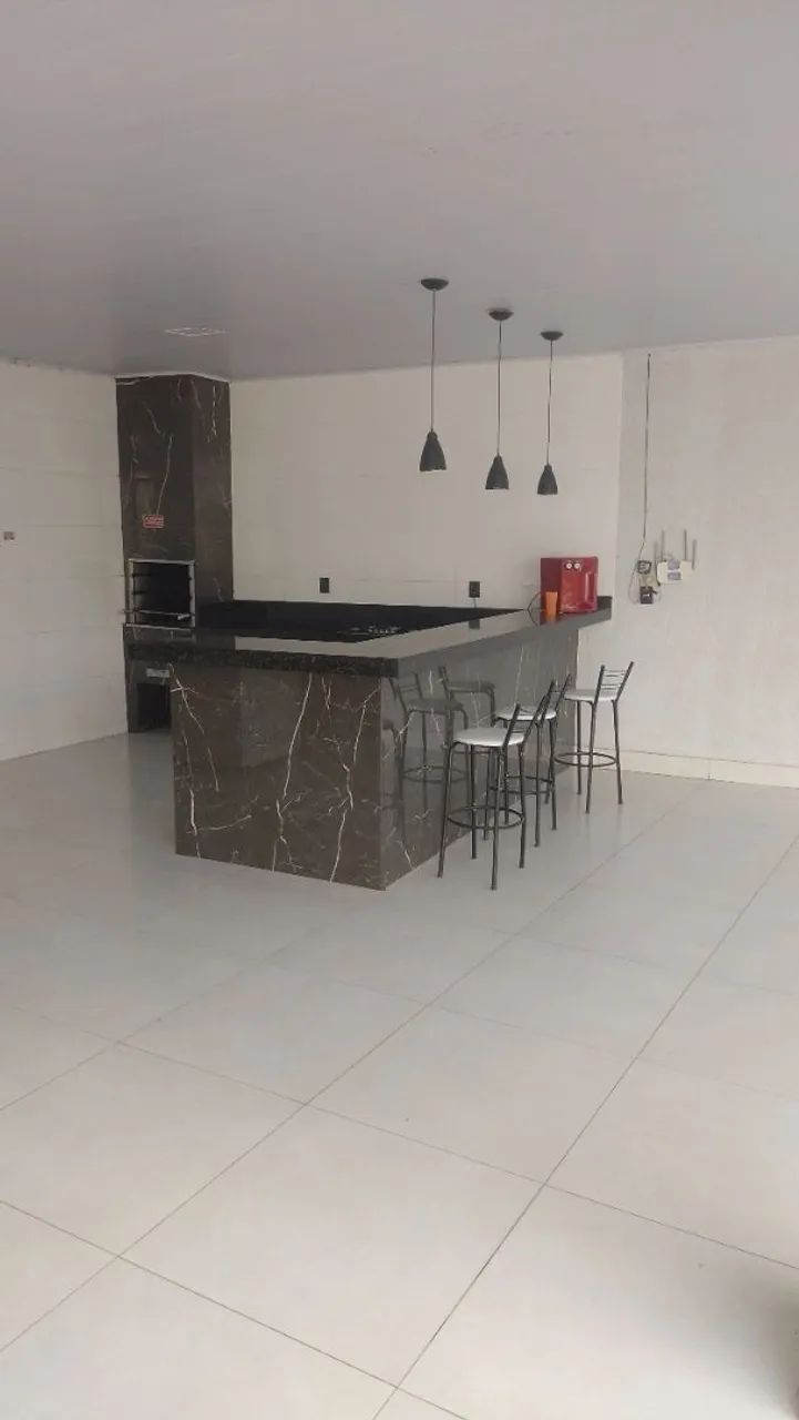 Moro sozinho  - Foto 4