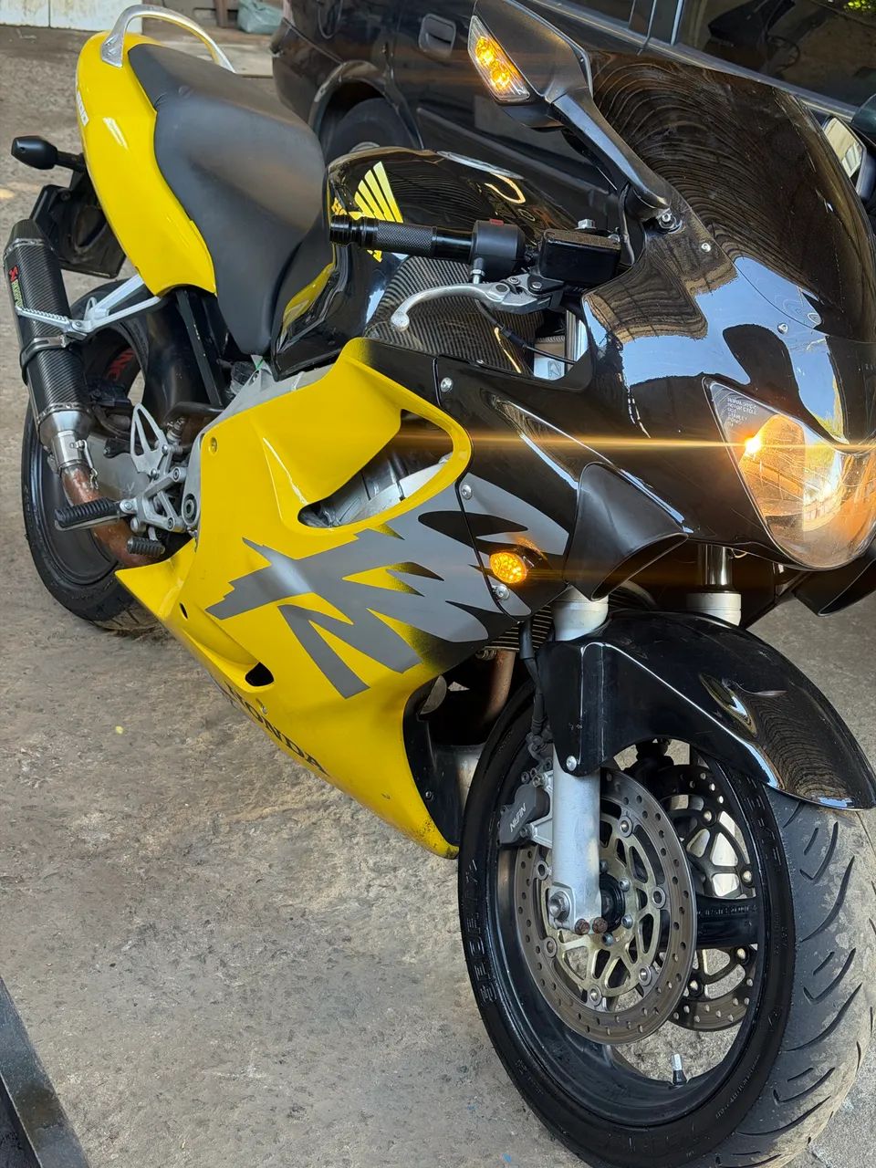 Cbr 600F  - Foto 2
