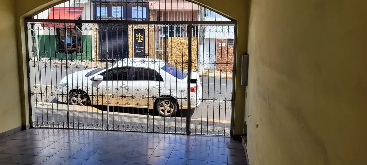 Imóvel  206m2 no  Centro - Tatuí - SP.  Ótima localização - Foto 2