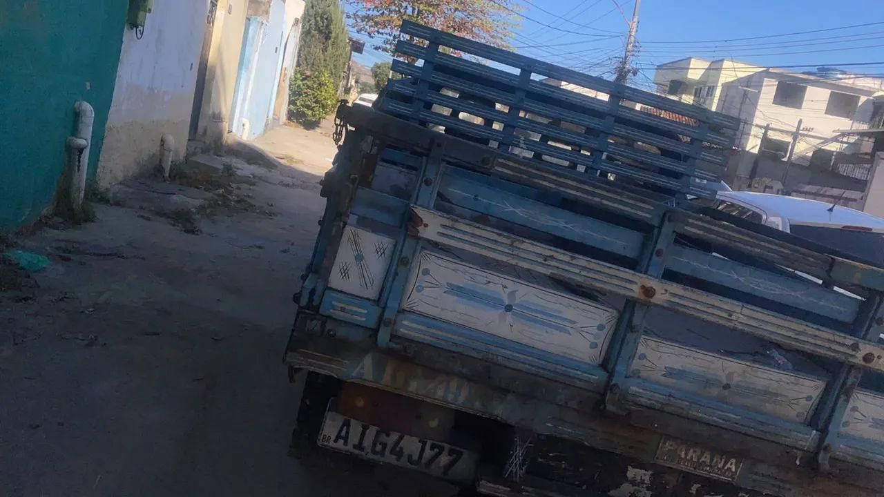 Caminhão a venda - Foto 4