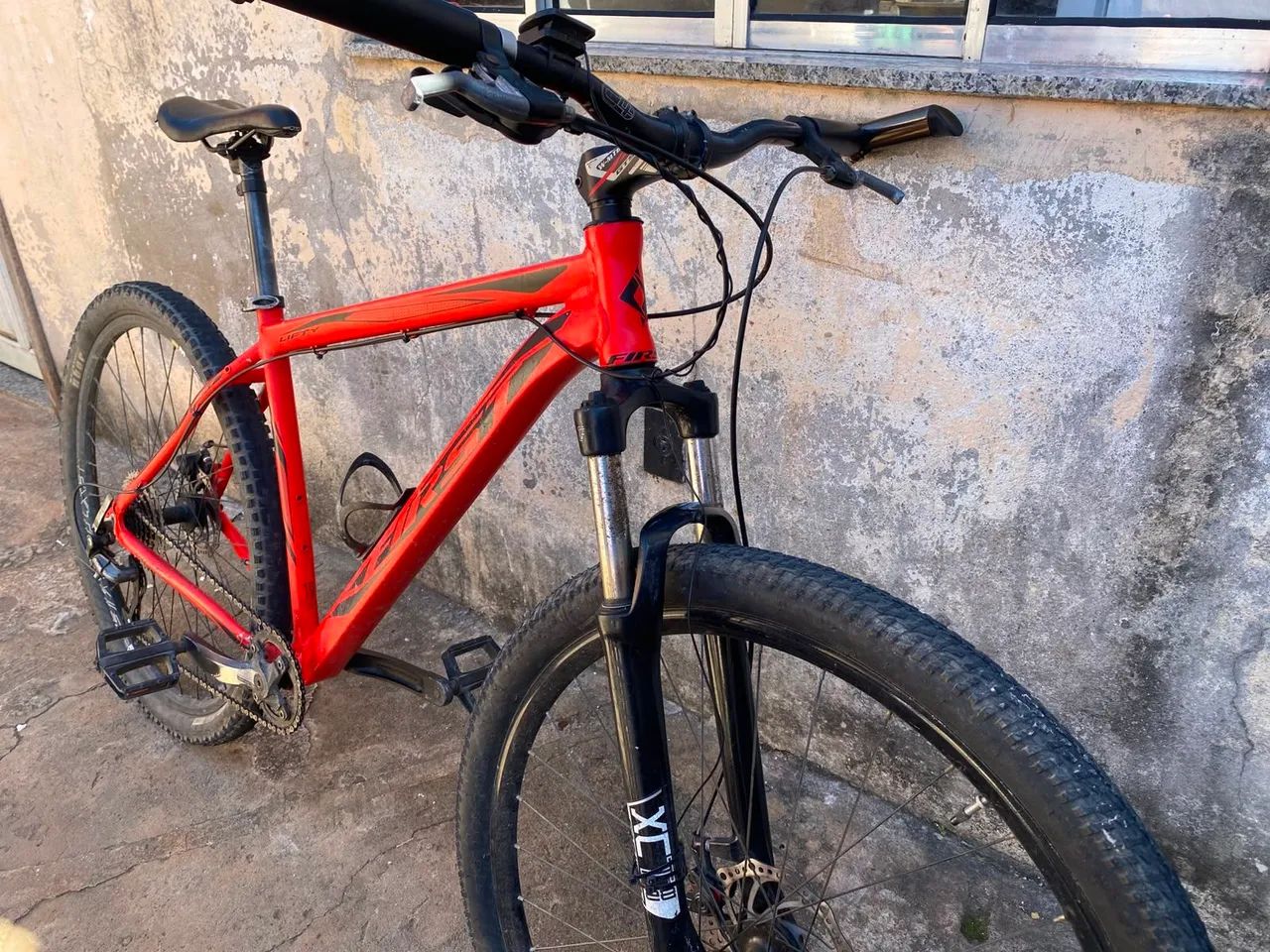 Bicicleta First Aro 29 - Quadro 19 | Ótimo Estado - Foto 5