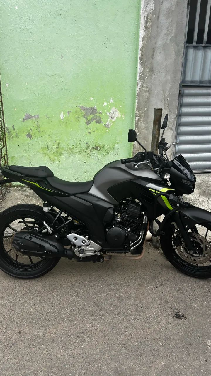 Yamaha FZ25 2024 - Foto 3