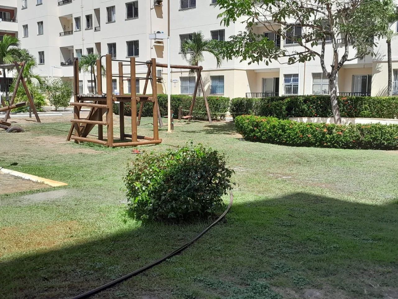 Aluquel + Comd :e Iptu V. 1700  - Foto 2