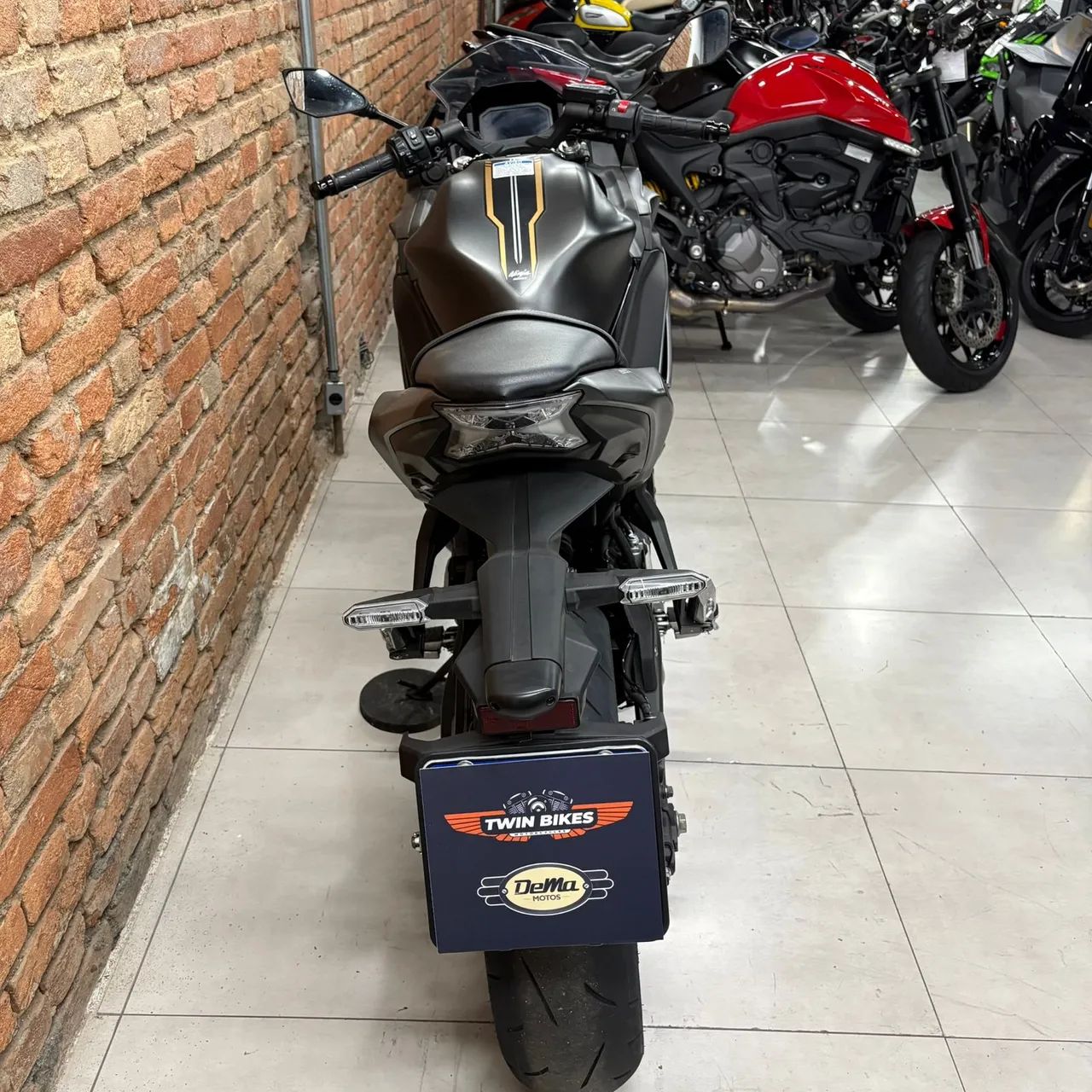Kawasaki 650r 649cc 2024 - 1486464220 | OLX