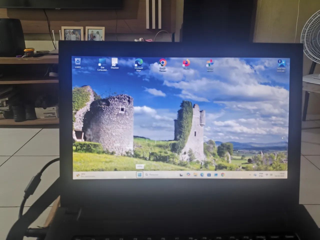 Notebook Dell core i5 Inspiron 14 série 3000 com SSD 128gb