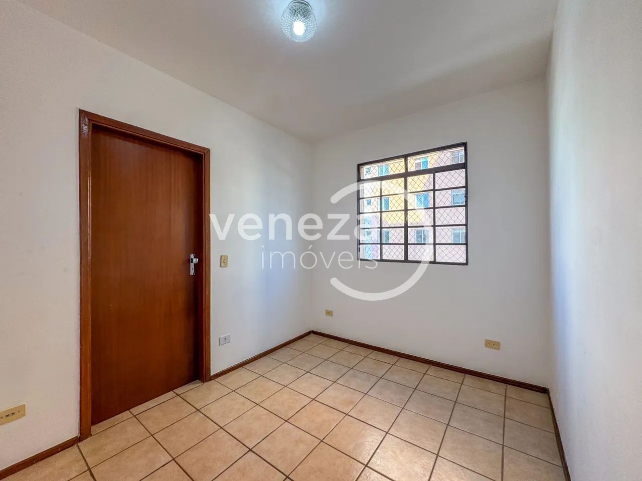 Apartamento para alugar no Edifício Firenze, Centro de Londrina - Foto 3