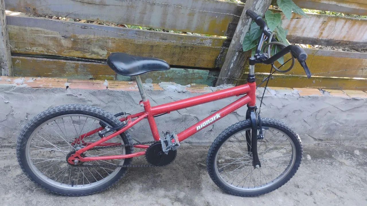 Vende-se uma bicicleta ?