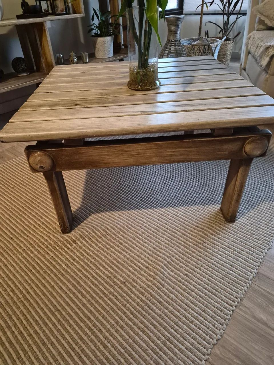 SOFÁ 2 LUGARES E MESA DE CENTRO ( conjunto) - Foto 2