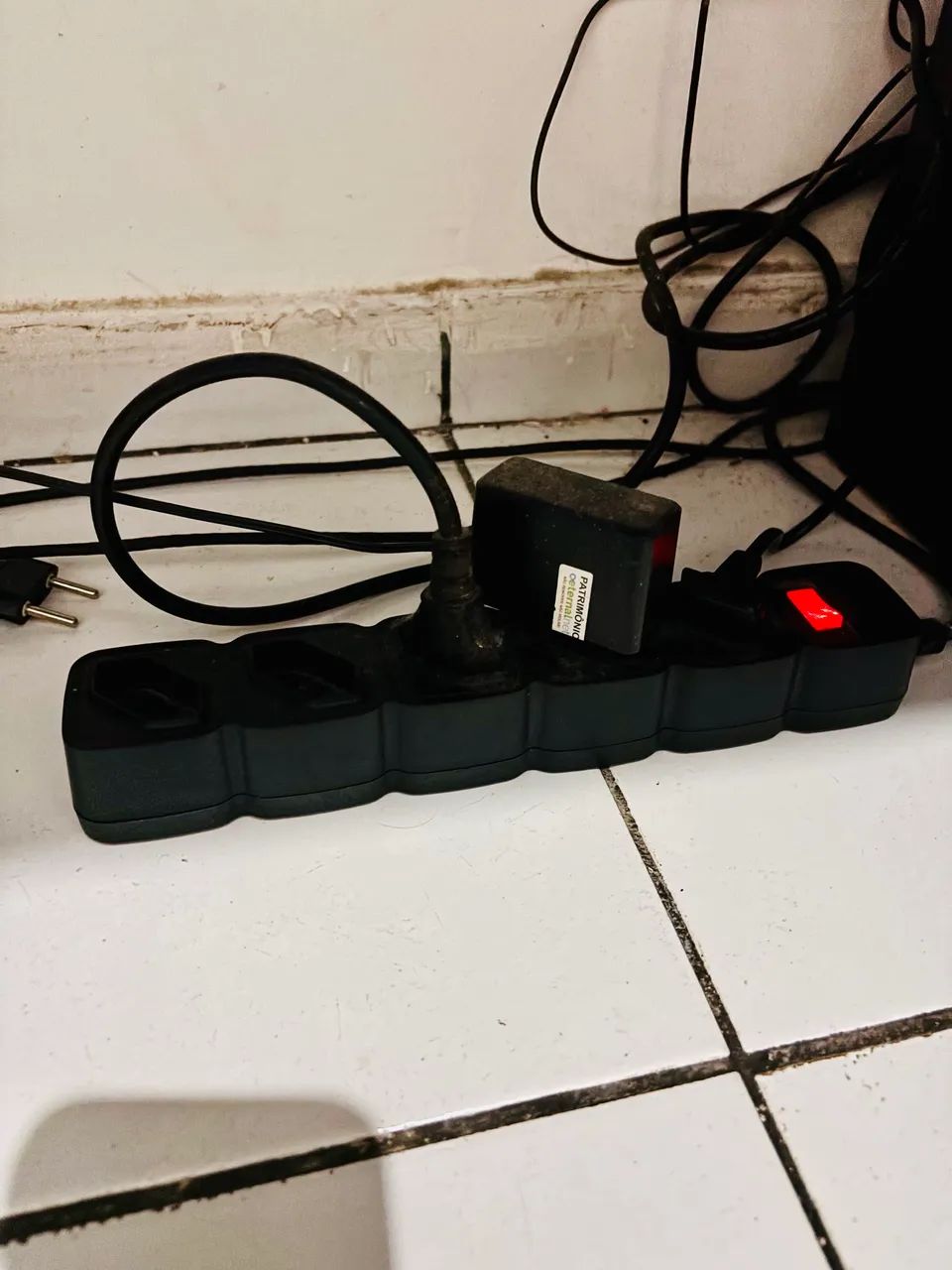 Filtro de Linha com 5 tomadas INTELBRAS - Foto 2