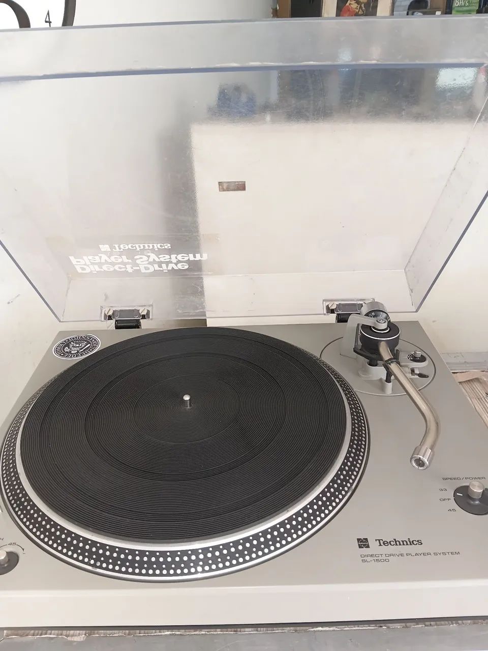 Toca discos technics SL1500 direct dive