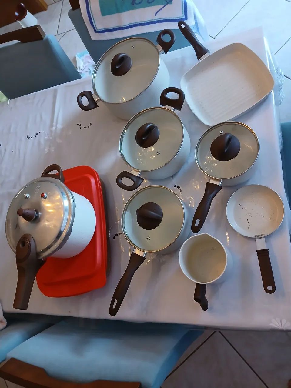 Brinox - Jogo de 7 peças + panela de pressão Ceramic Life