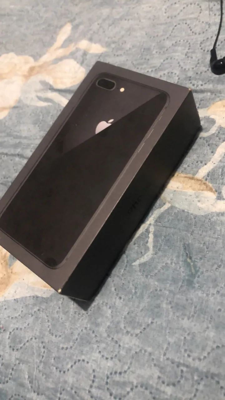 iPhone 8Plus