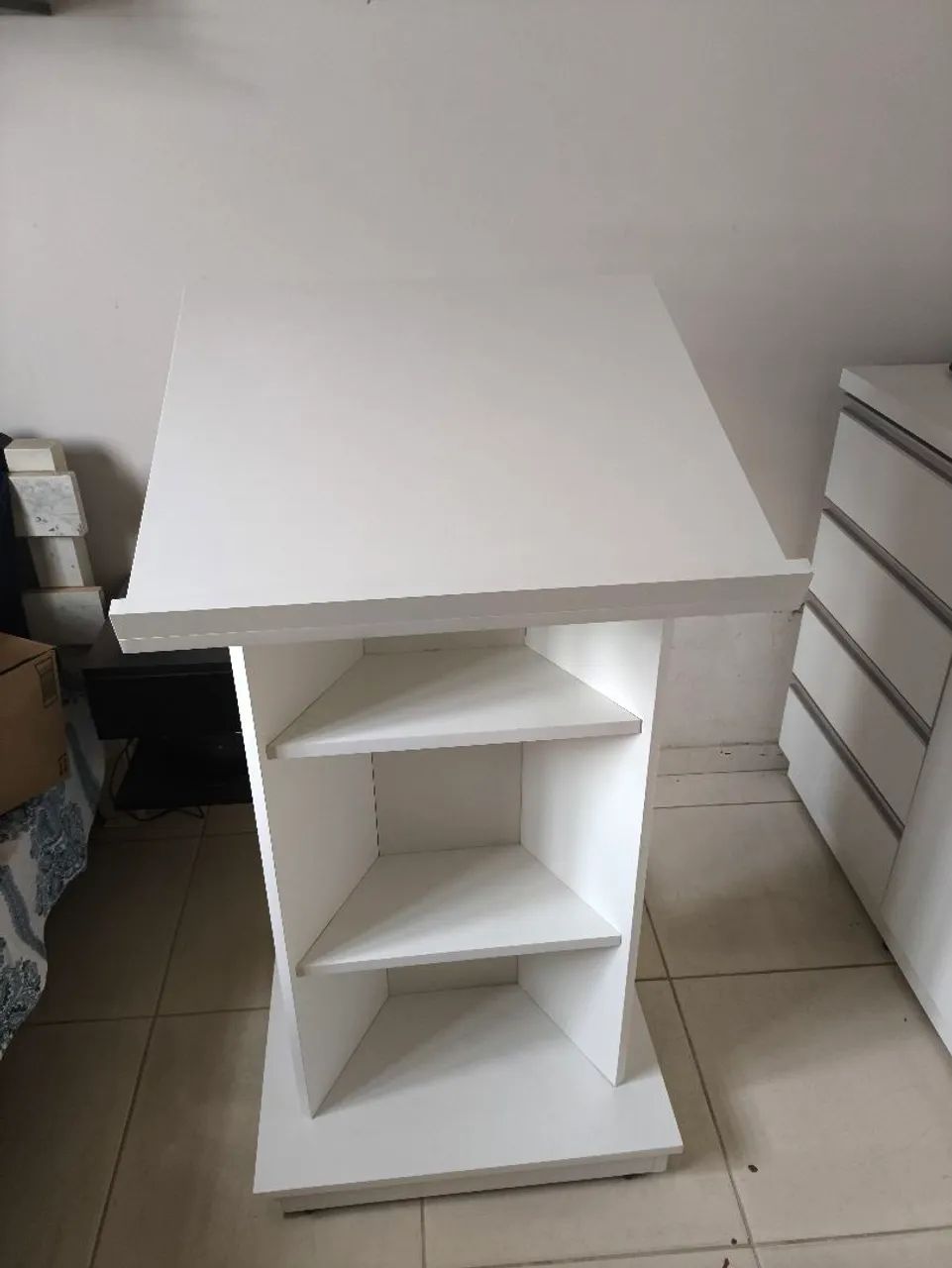 Púlpito branco  - Foto 2