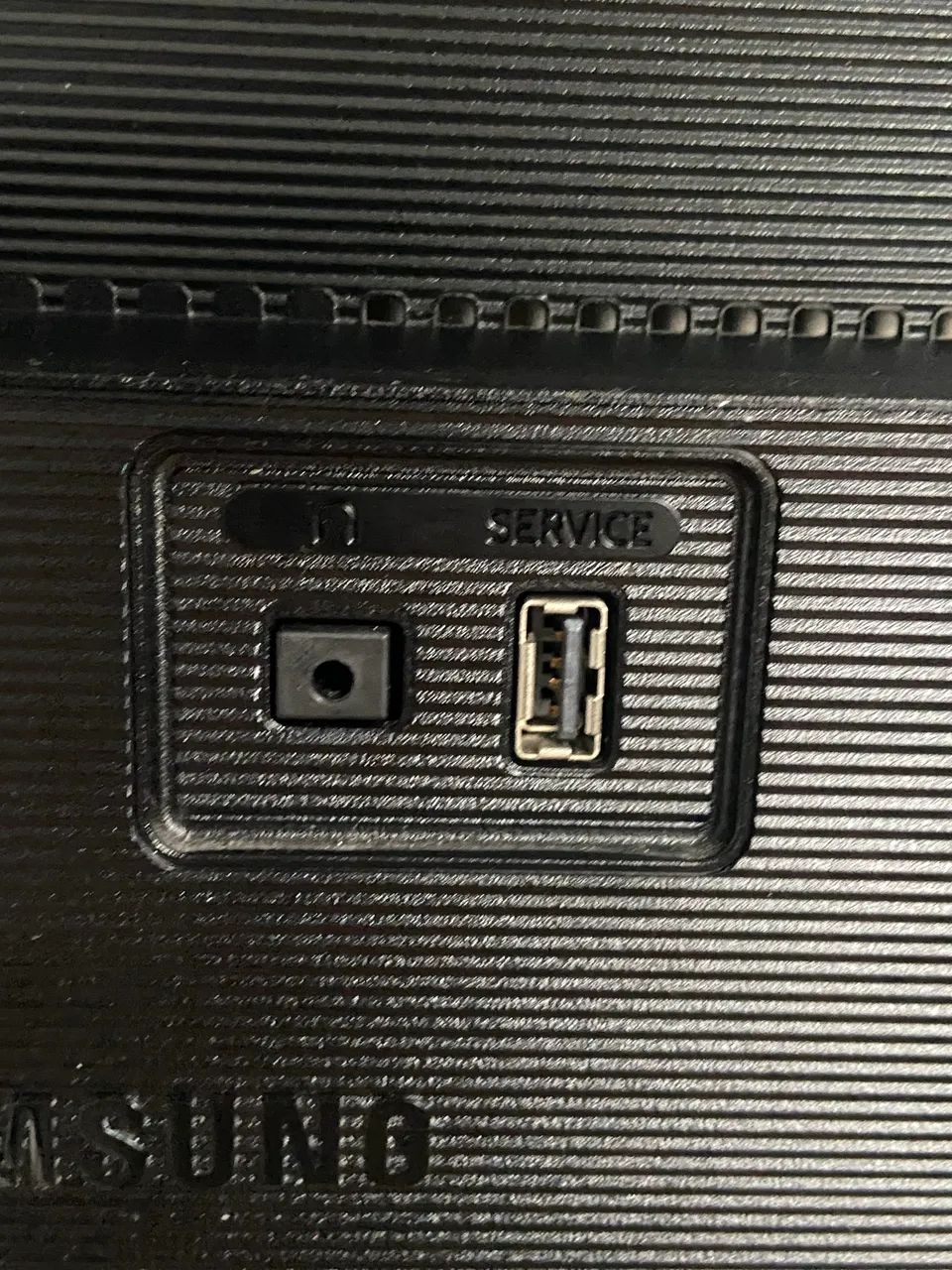 MONITOR SAMSUNG ODYSSEY G30 - Foto 3