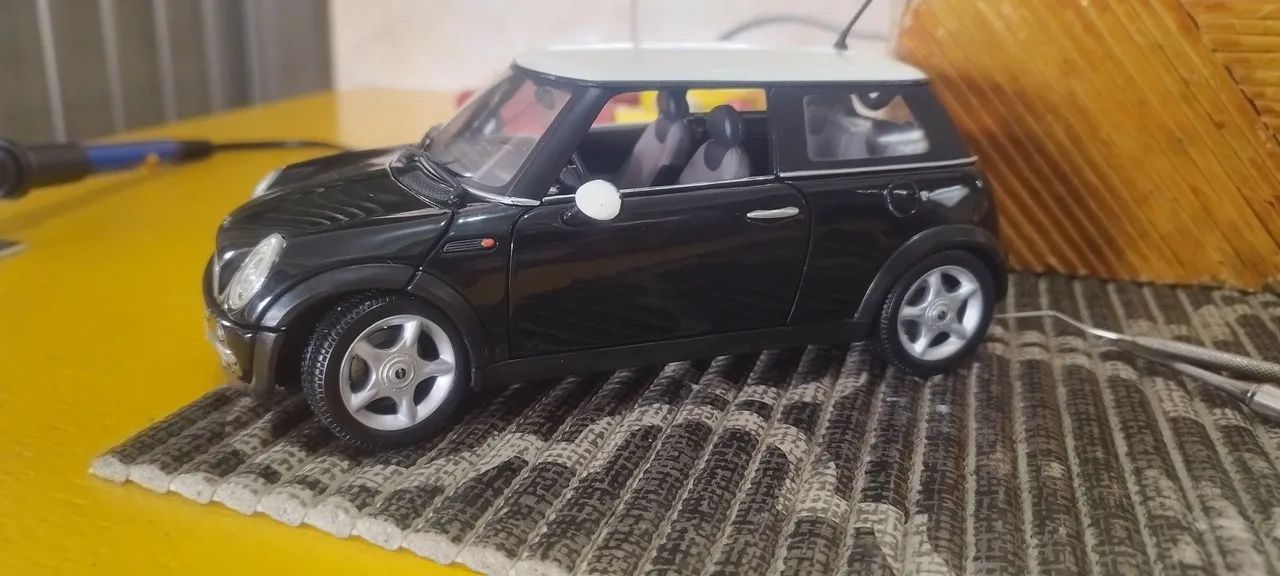 Mini Cooper 1/18 - Maisto - Foto 3