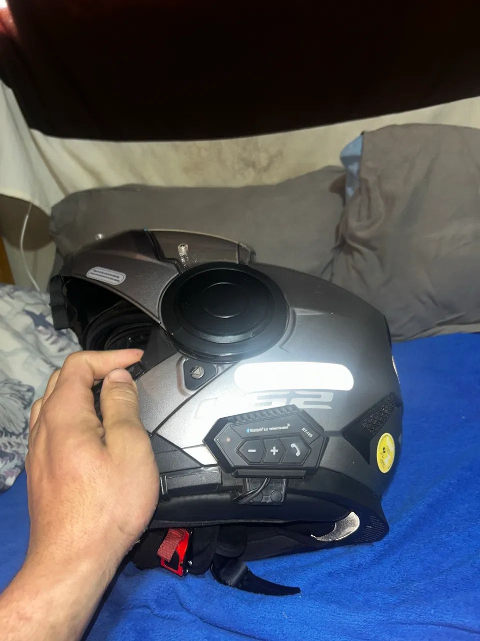 Capacete Ls2 Ff902 Scope Titanium Robocop - Foto 2