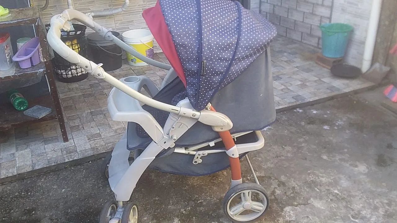 Carrinho de bebê  - Foto 2