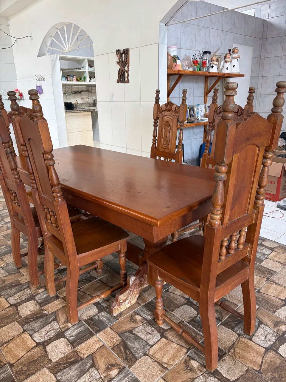 Mesa madeira de lei 6 lugares