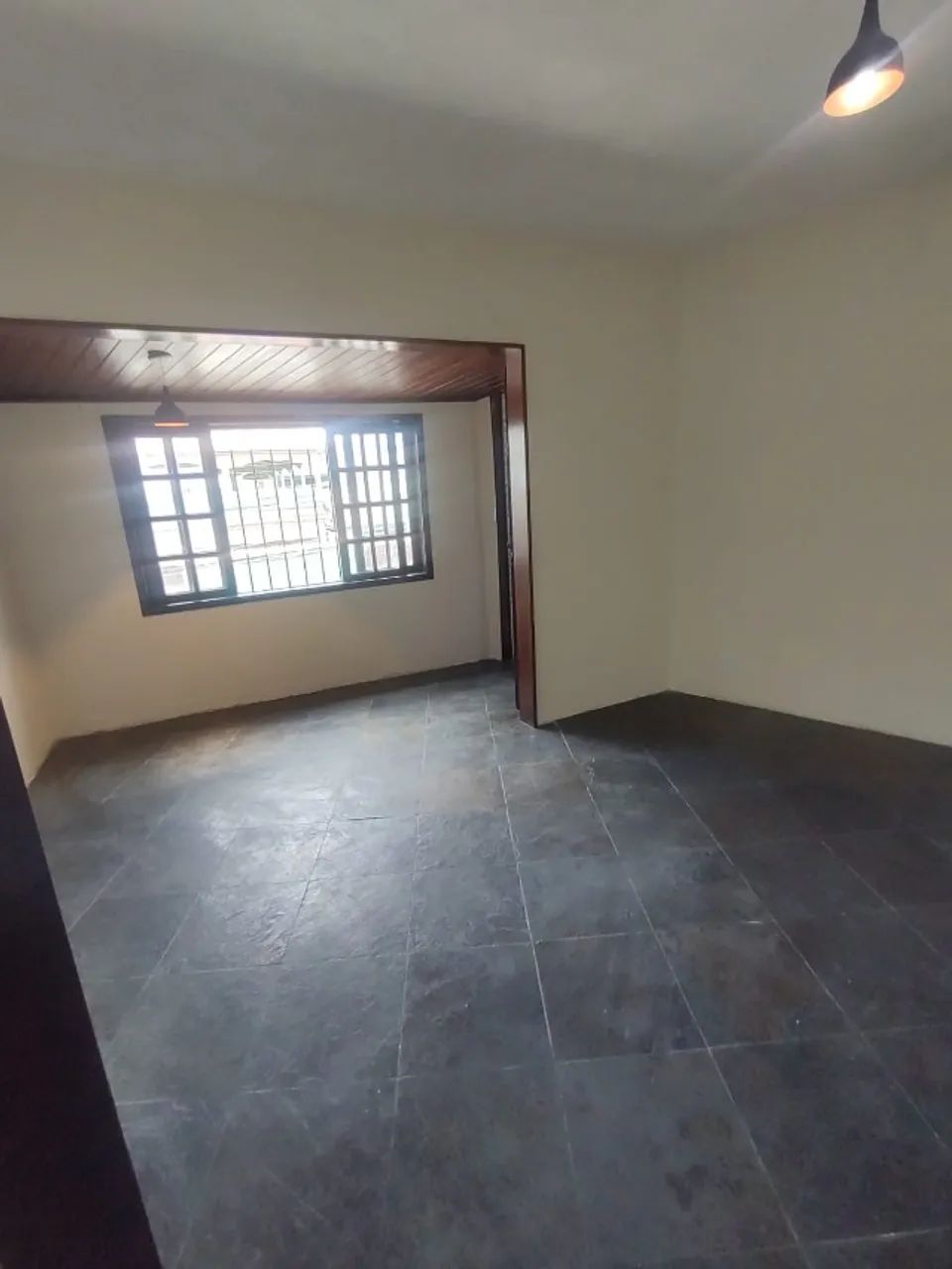Alugo excelente apartamento com três quartos na Trindade / SG. - Foto 4