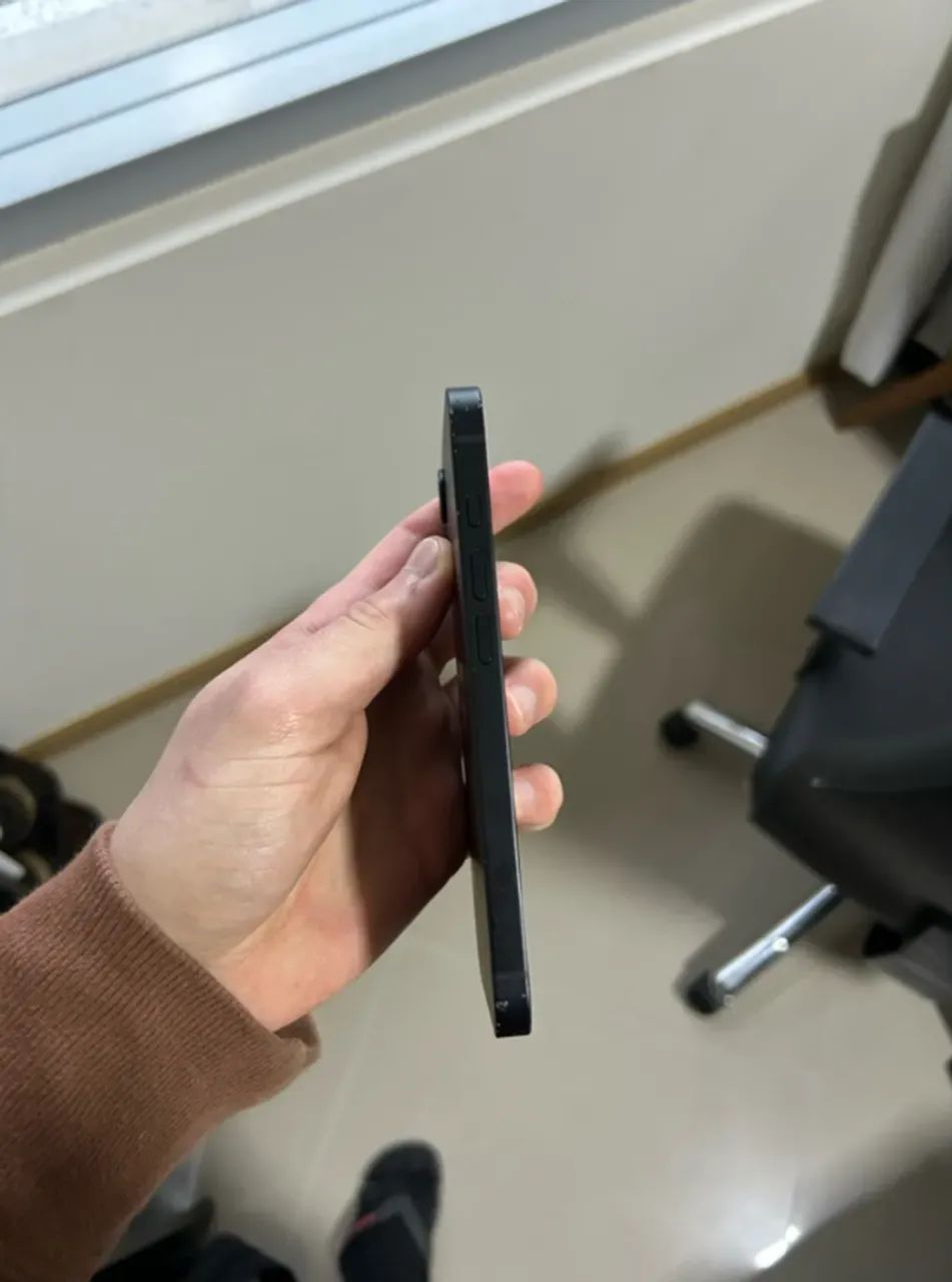 iPhone 16e - Foto 2