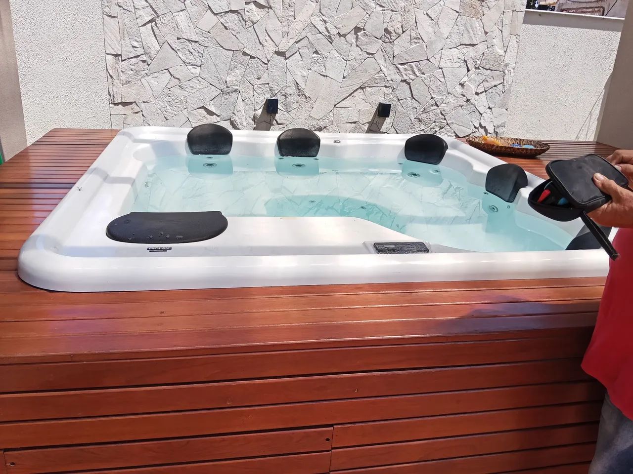 Instalação Banheira,piscina.Spa e Ofurô.