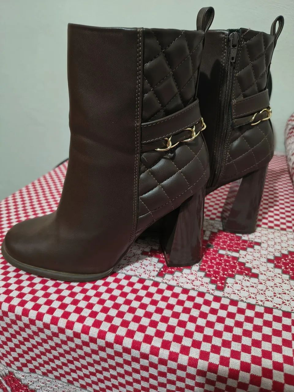 Vendo bota feminina  - Foto 2