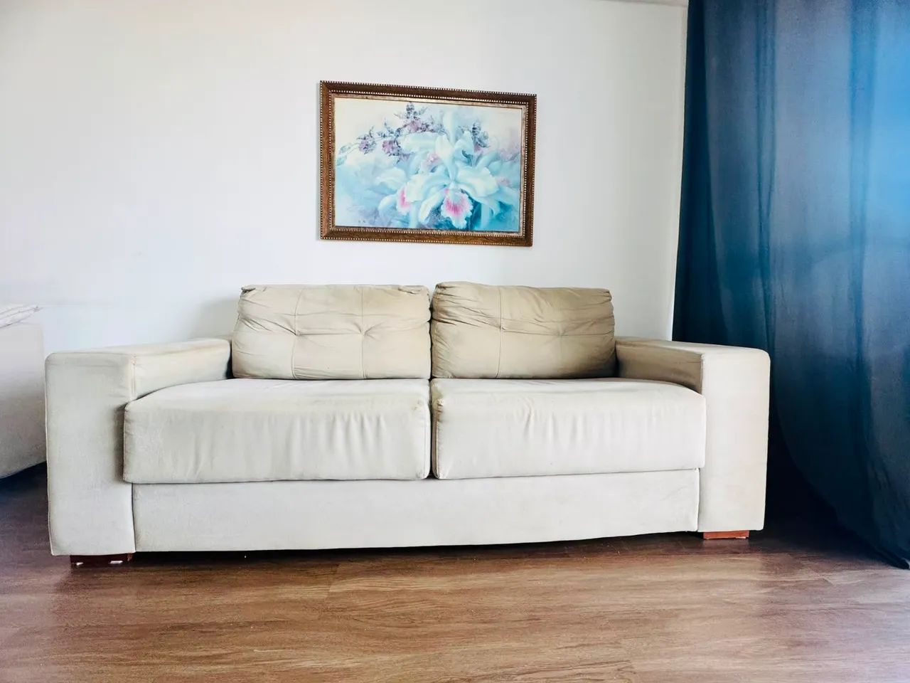 SOFÁ  3 LUGARES CONSERVADO