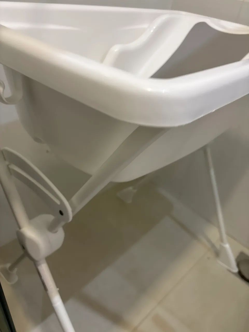 Banheira com apoio bebê e suporte  - Foto 2