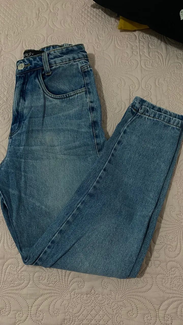 Calça jeans Mom 