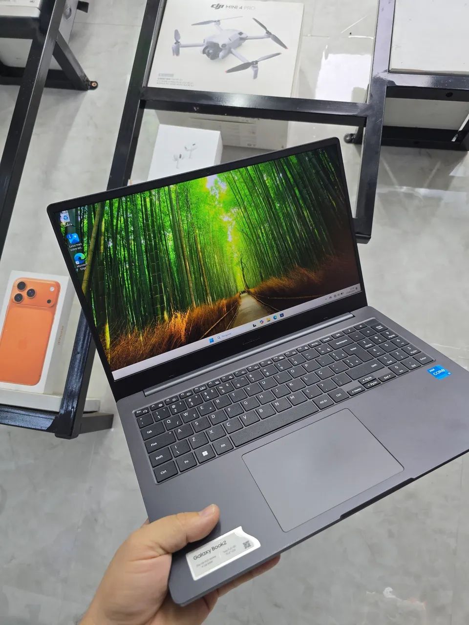NOTEBOOK SAMSUNG CORE i3 12? 12GB RAM TELA 15.6