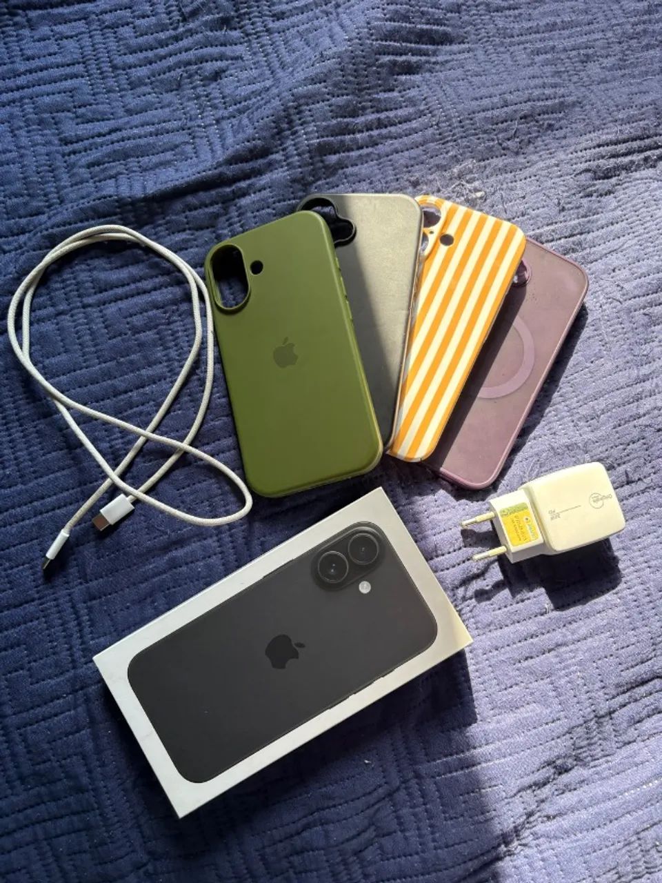 VENDO IPHONE 16 - Preto e de 128gb - Foto 2