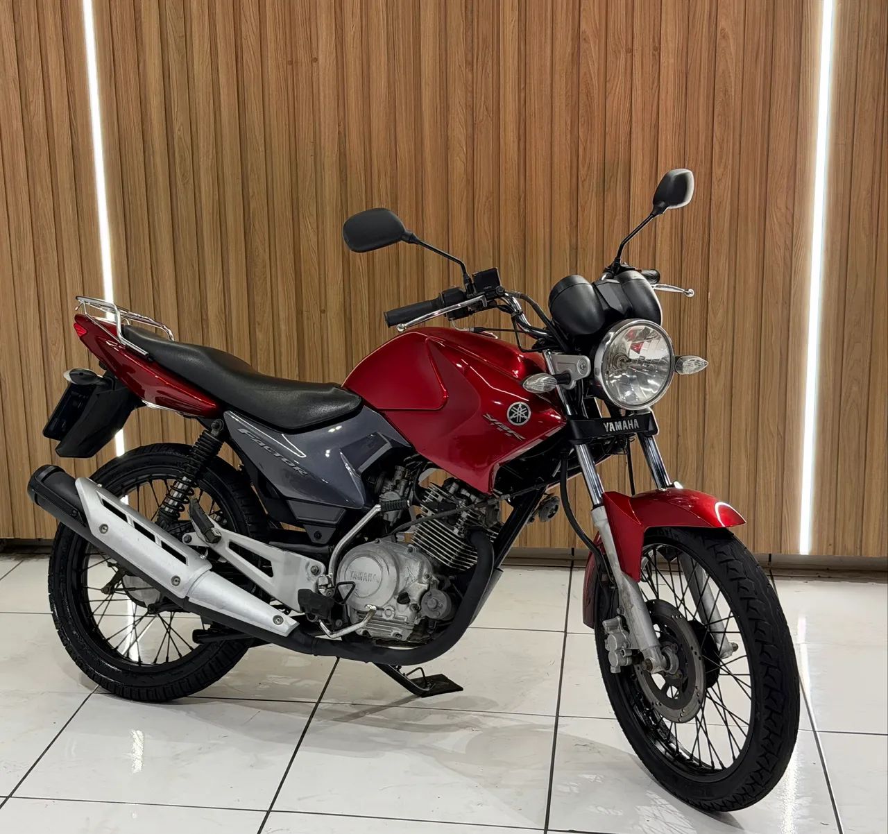 Moto Yamaha YBR FACTOR 125cc E 2010 IMPECÁVEL  - Foto 2