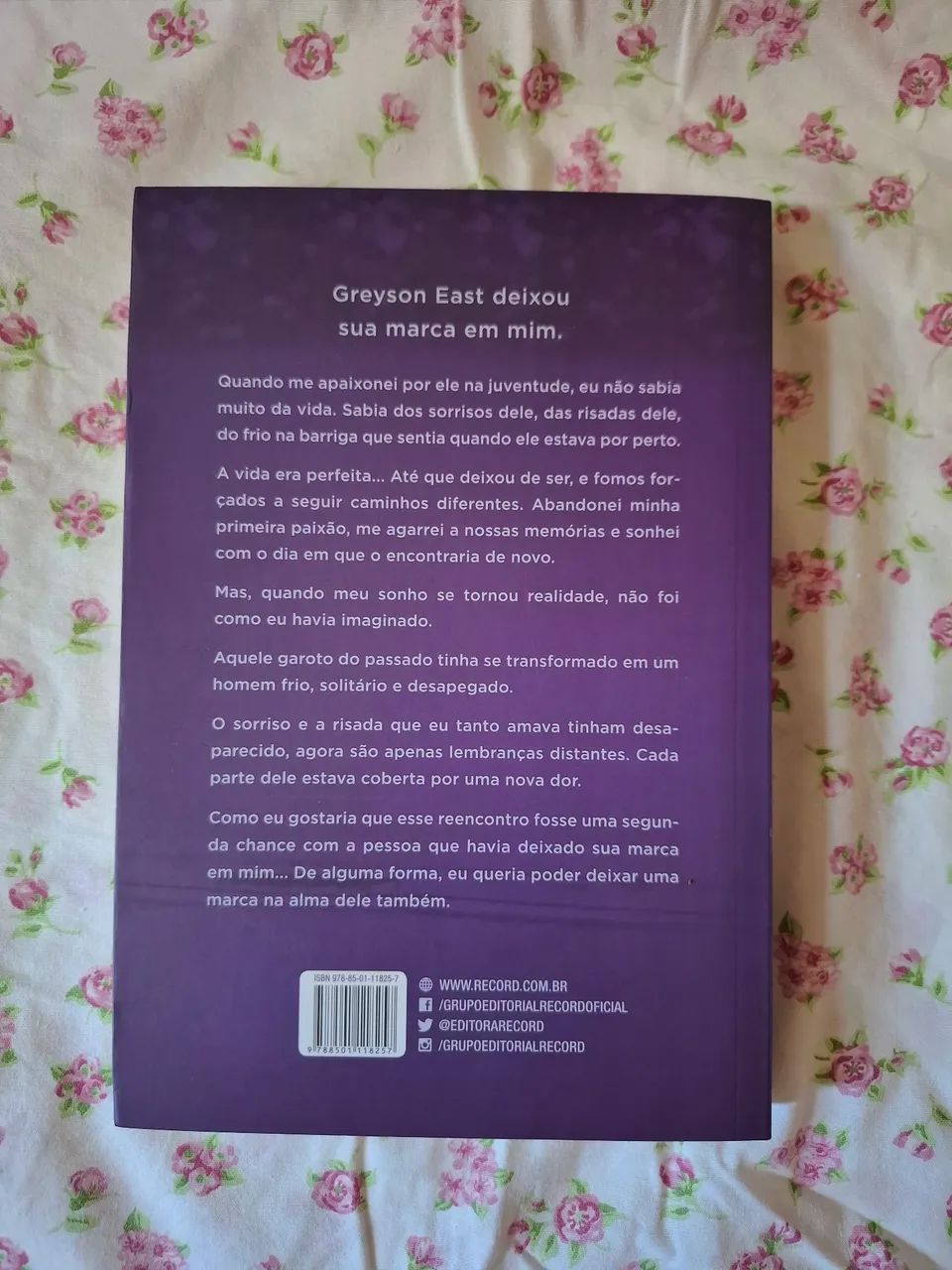 Livro Eleanor & Grey - Foto 2