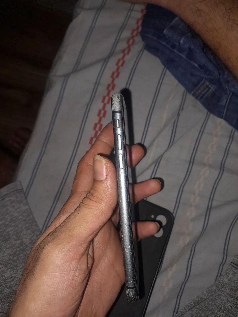IPhone 11 em bom estado, tudo funcionando perfeitamente em bom estado.  - Foto 2