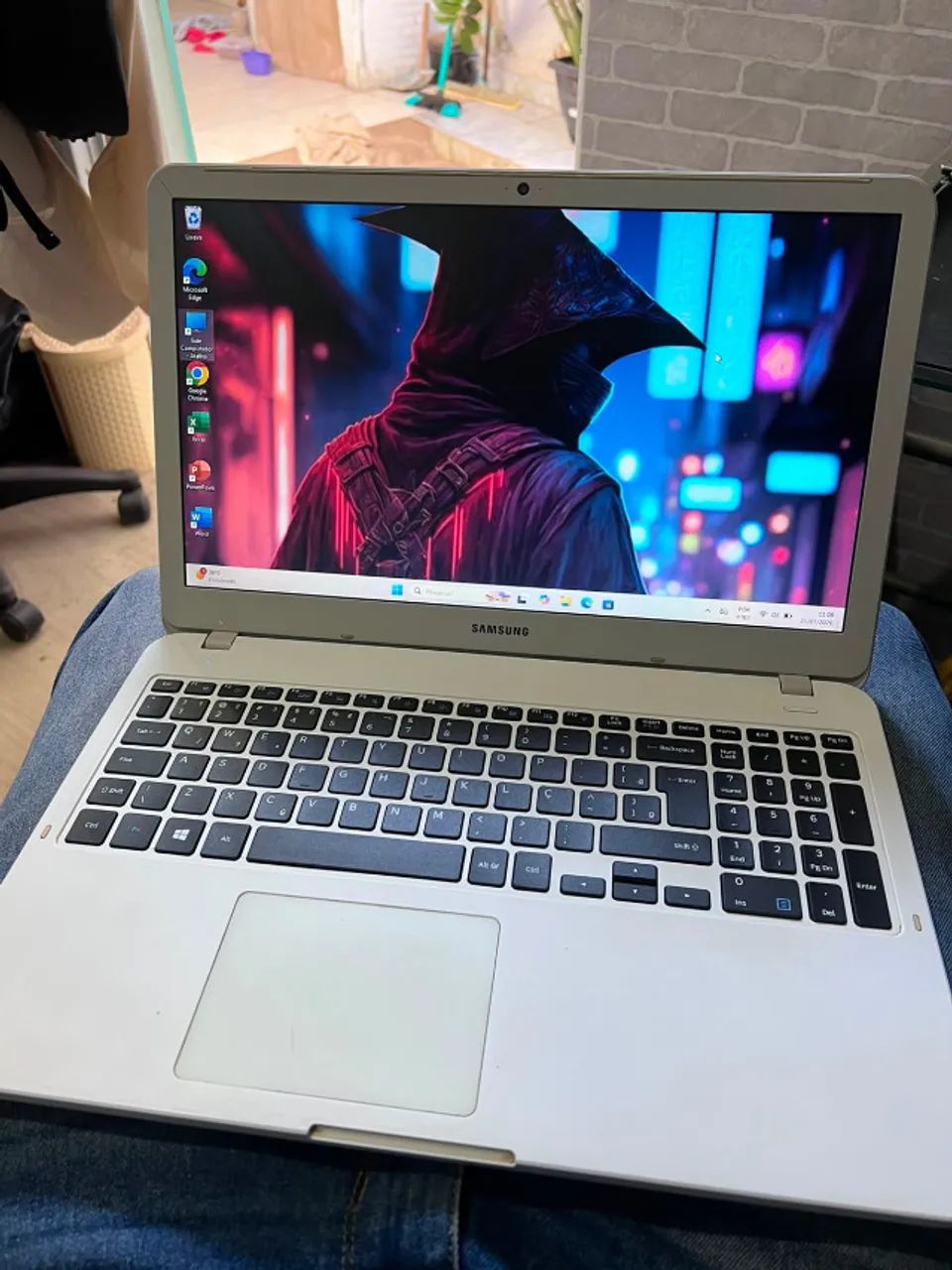 Notebook i5 com placa de video  - Foto 3