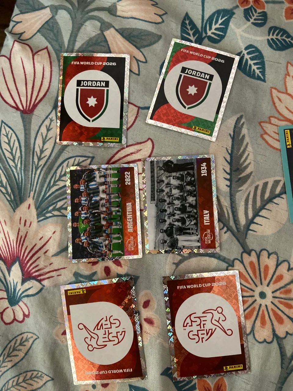 Troca e venda figurinhas copa - Foto 3
