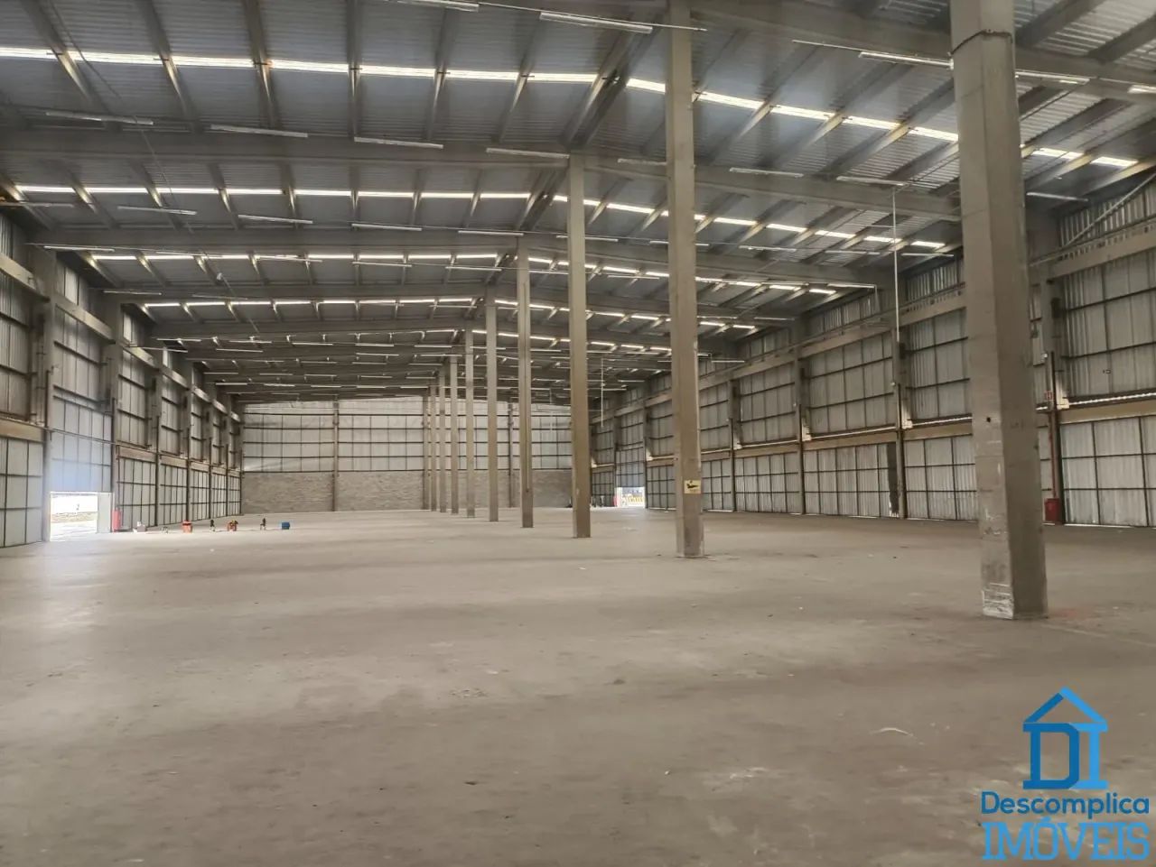 Galpão logístico crossdocking com 6.040 m² em Fortaleza - Foto 2