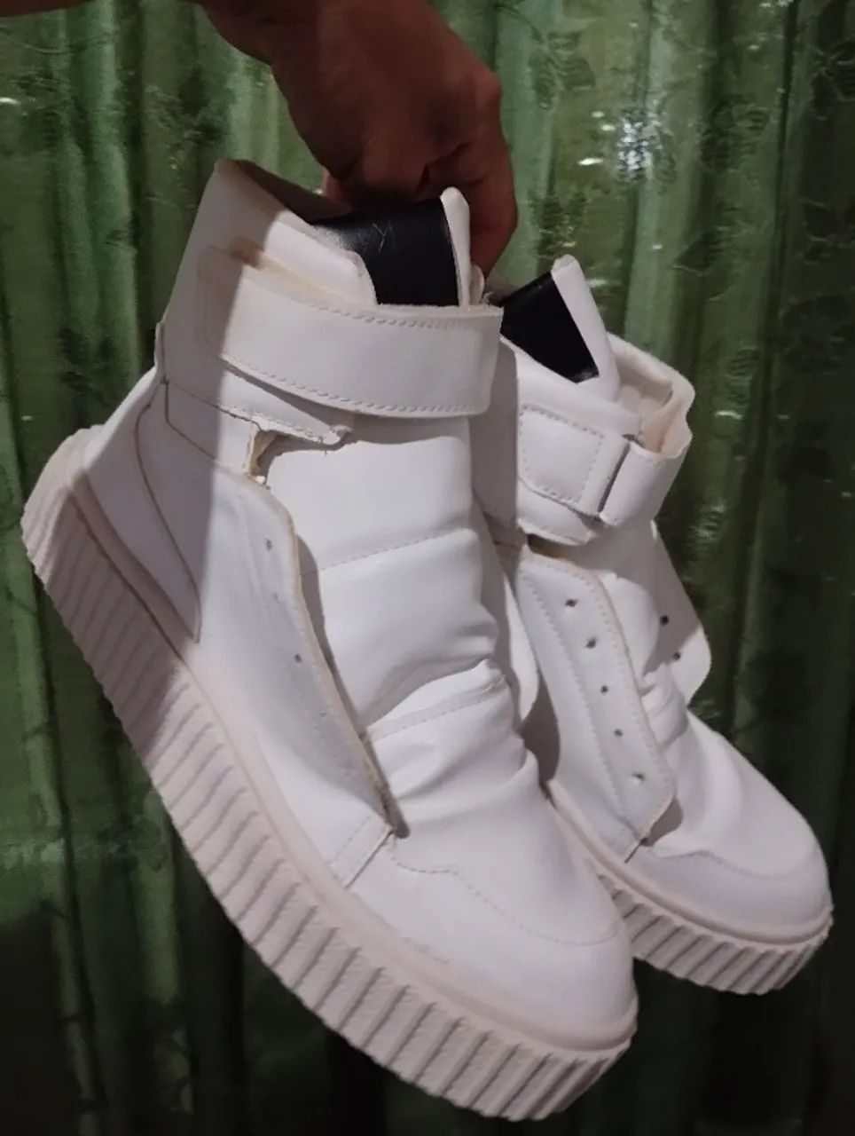 Sapato estilo bota 