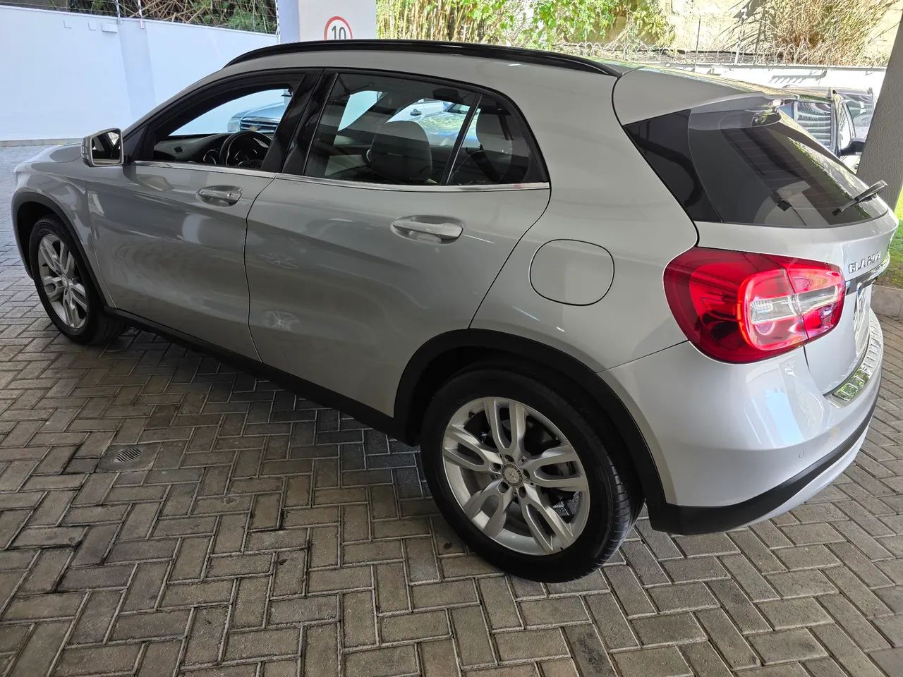 Mercedes-Benz GLA 200 Adv. 1.6/1.6 TB 16V Flex Aut., foto 5 de 20