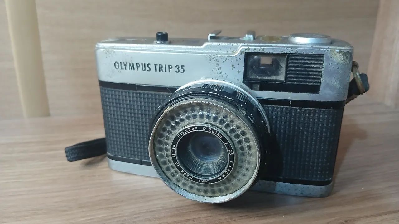 Olympus Trip 35 Conserto Peças ou Decoração - Foto 5